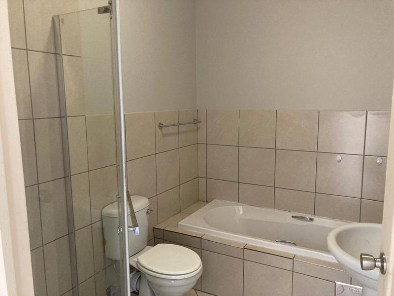To Let 2 Bedroom Property for Rent in Illovo Beach KwaZulu-Natal