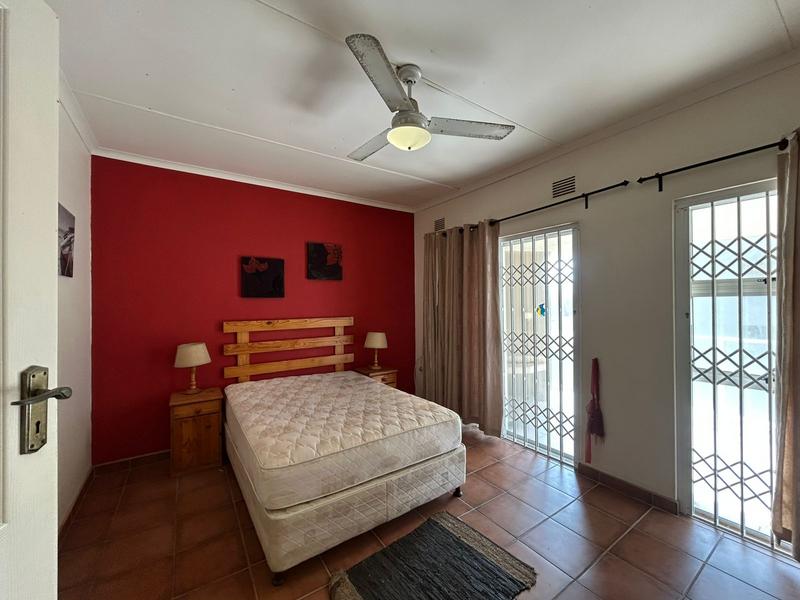 2 Bedroom Property for Sale in Margate KwaZulu-Natal