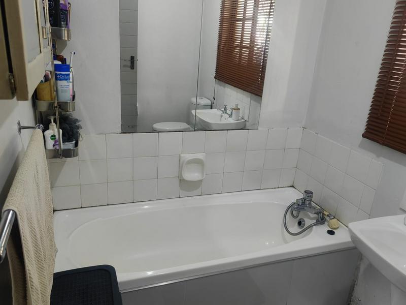 To Let 2 Bedroom Property for Rent in Malvern KwaZulu-Natal