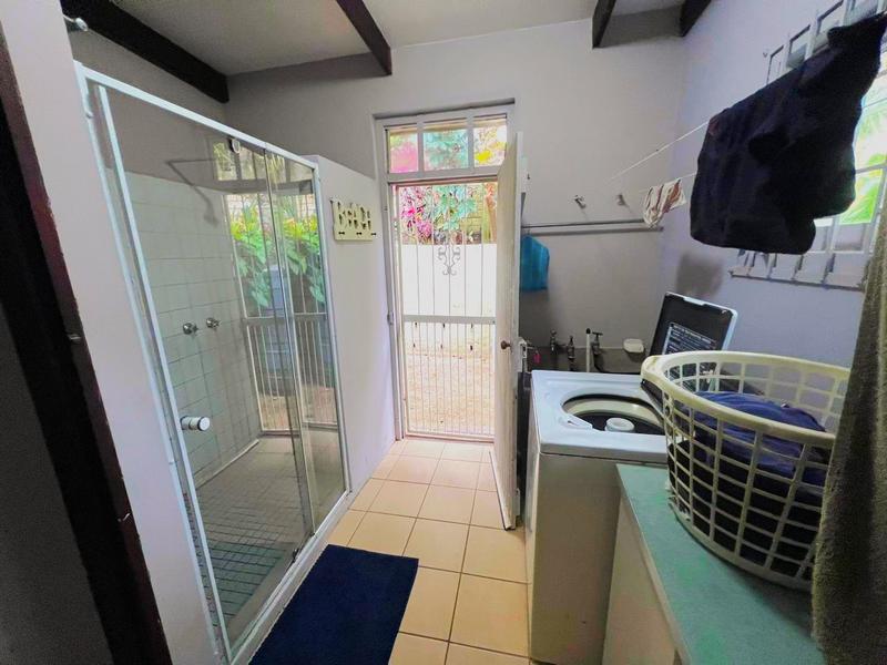 4 Bedroom Property for Sale in Palm Beach KwaZulu-Natal