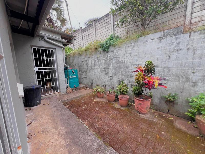 4 Bedroom Property for Sale in Palm Beach KwaZulu-Natal