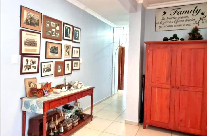 4 Bedroom Property for Sale in Meer En See KwaZulu-Natal