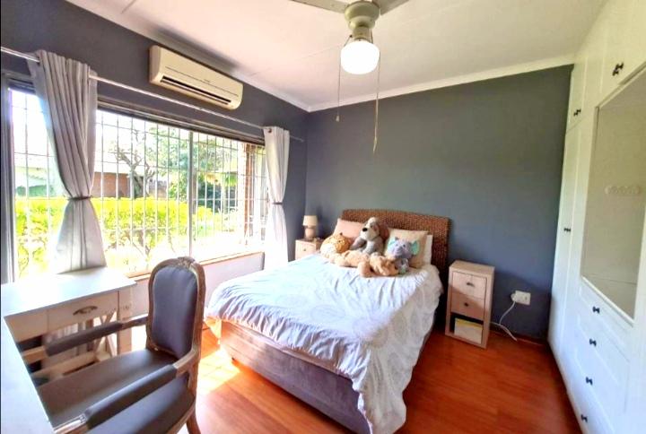 4 Bedroom Property for Sale in Meer En See KwaZulu-Natal