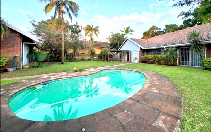 4 Bedroom Property for Sale in Meer En See KwaZulu-Natal