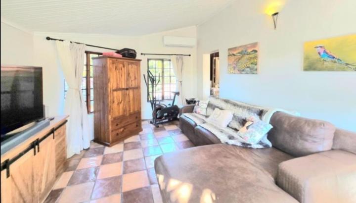 3 Bedroom Property for Sale in Meer En See KwaZulu-Natal