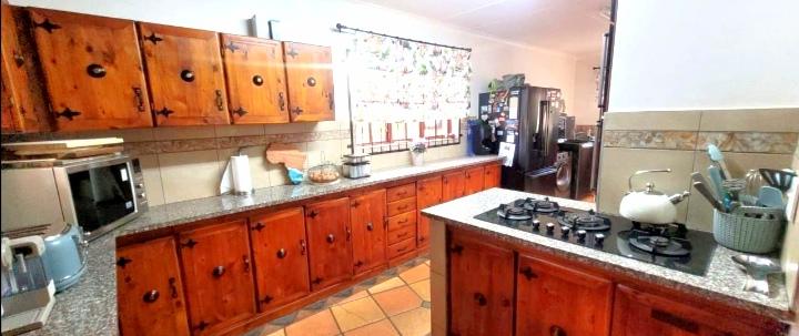 3 Bedroom Property for Sale in Meer En See KwaZulu-Natal