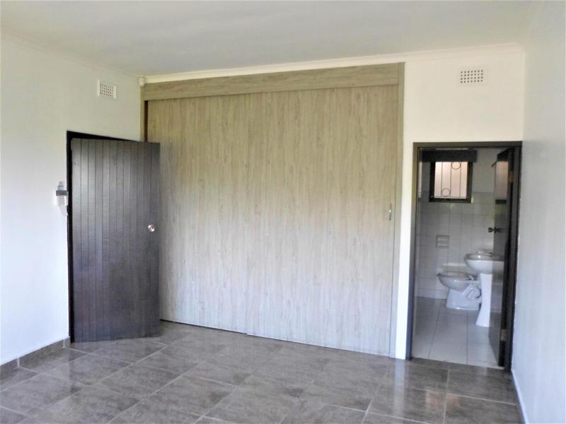 To Let 3 Bedroom Property for Rent in Westbrook KwaZulu-Natal