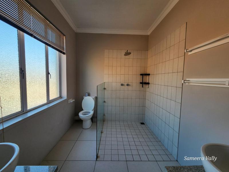 To Let 2 Bedroom Property for Rent in Essenwood KwaZulu-Natal