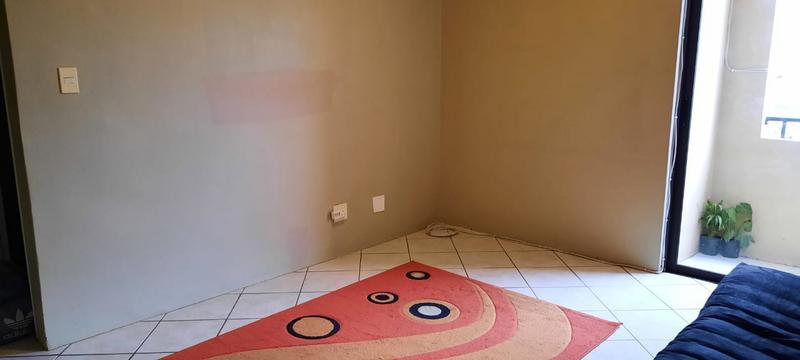 2 Bedroom Property for Sale in Southgate KwaZulu-Natal