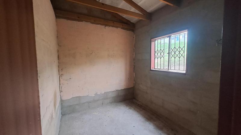 2 Bedroom Property for Sale in Umlazi KwaZulu-Natal