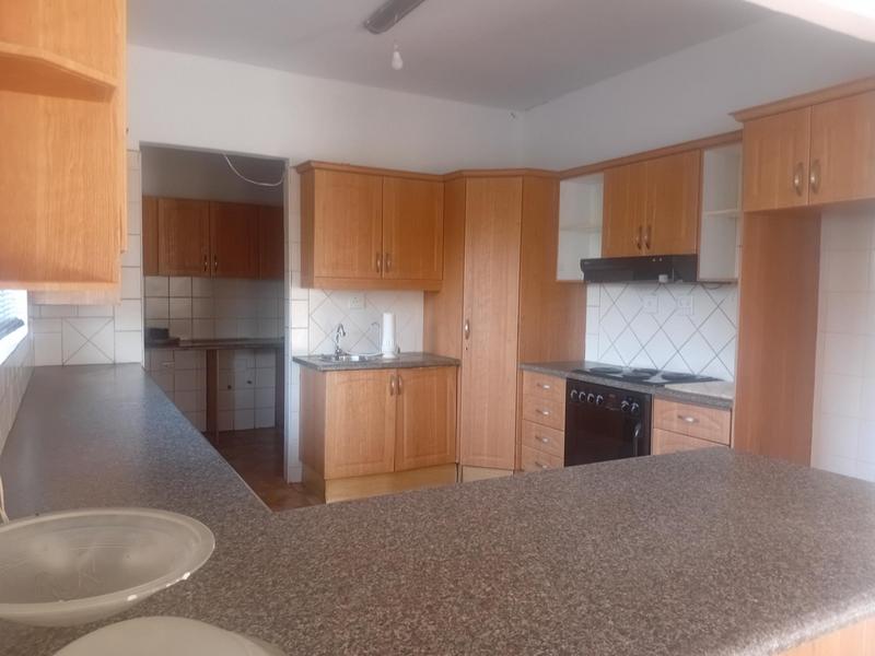 To Let 3 Bedroom Property for Rent in Ramsgate KwaZulu-Natal