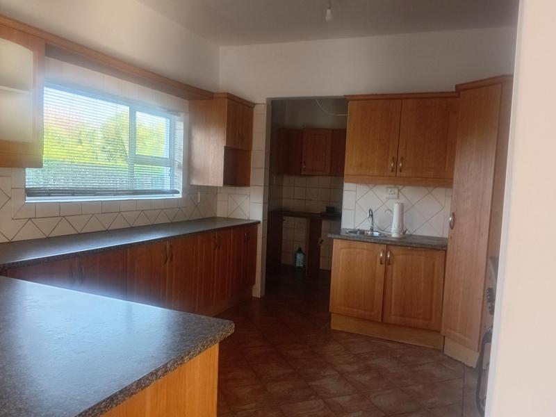 To Let 3 Bedroom Property for Rent in Ramsgate KwaZulu-Natal