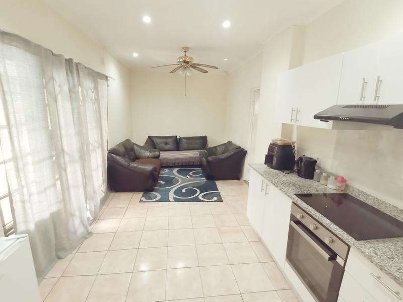 1 Bedroom Property for Sale in Farningham Ridge KwaZulu-Natal