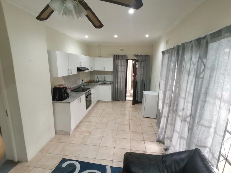 1 Bedroom Property for Sale in Farningham Ridge KwaZulu-Natal