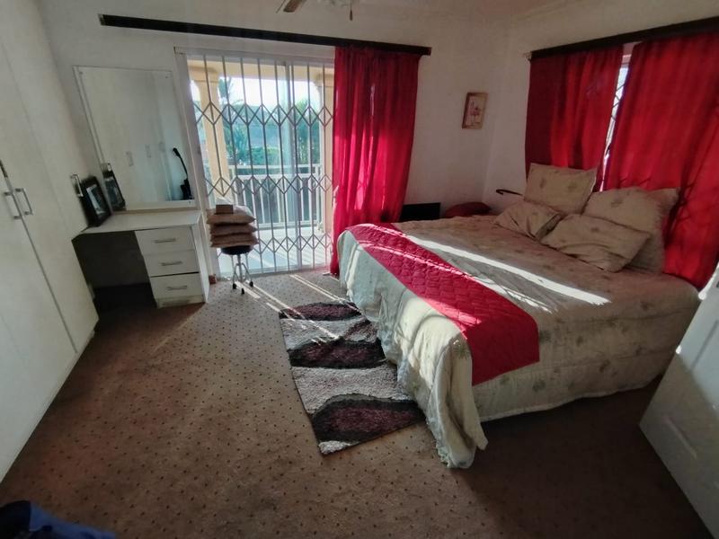 6 Bedroom Property for Sale in Somerset Park KwaZulu-Natal