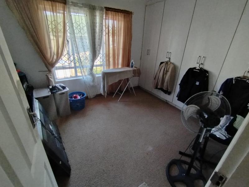 6 Bedroom Property for Sale in Somerset Park KwaZulu-Natal