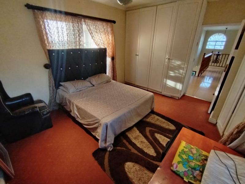 6 Bedroom Property for Sale in Somerset Park KwaZulu-Natal