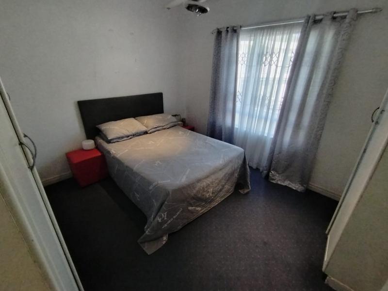 6 Bedroom Property for Sale in Somerset Park KwaZulu-Natal