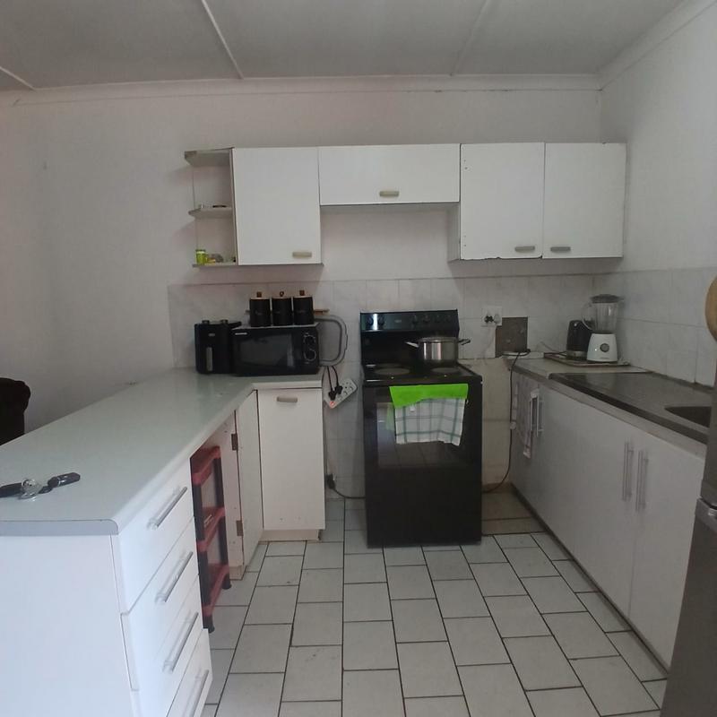 To Let 2 Bedroom Property for Rent in Montclair KwaZulu-Natal