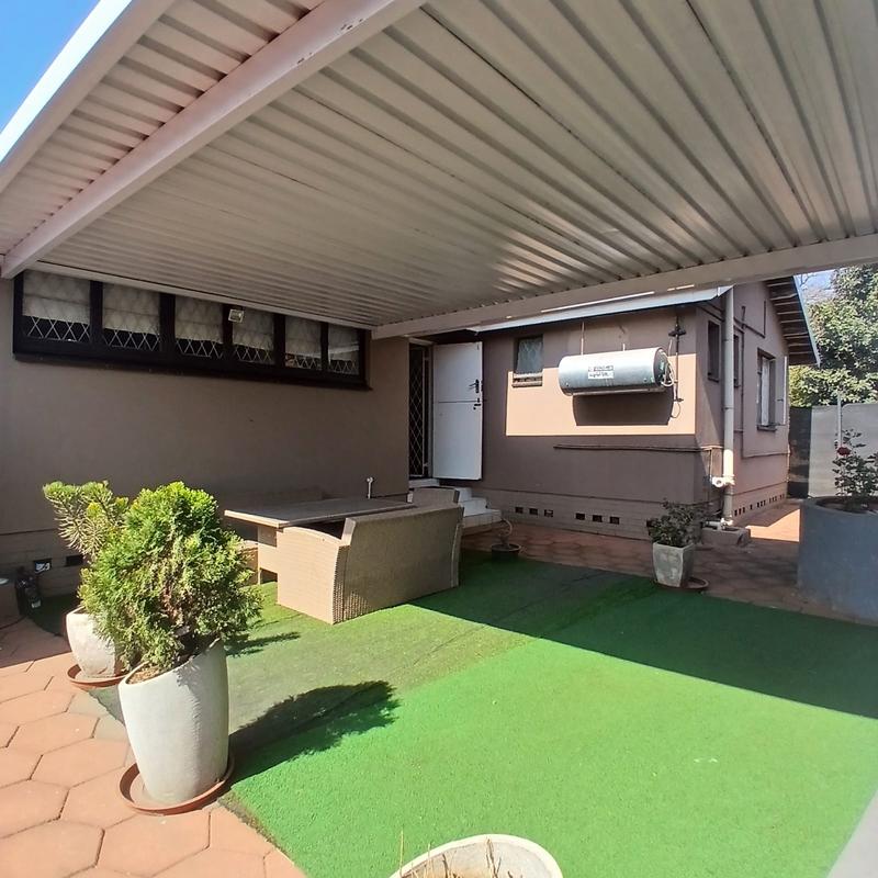3 Bedroom Property for Sale in Montclair KwaZulu-Natal