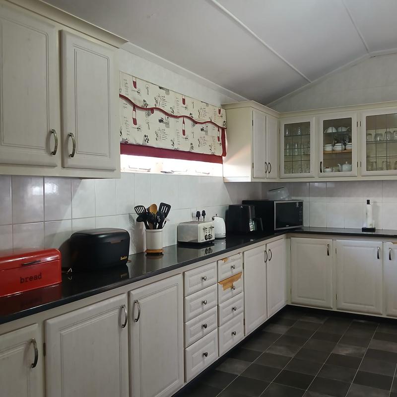 3 Bedroom Property for Sale in Montclair KwaZulu-Natal