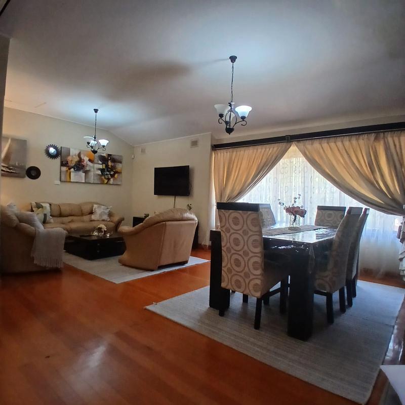 3 Bedroom Property for Sale in Montclair KwaZulu-Natal