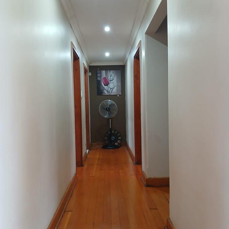 3 Bedroom Property for Sale in Montclair KwaZulu-Natal