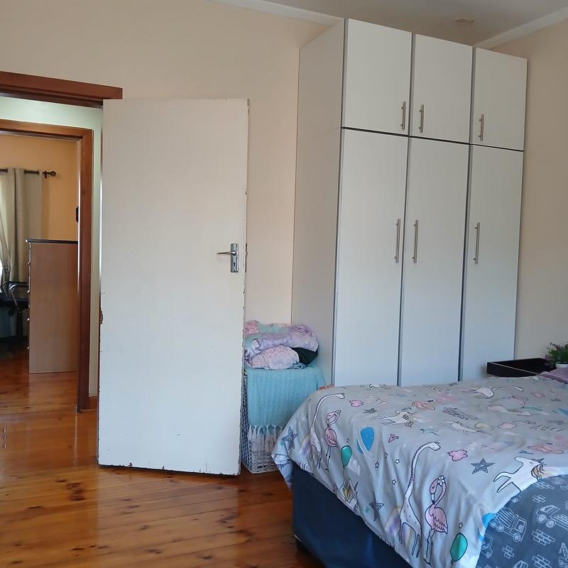 3 Bedroom Property for Sale in Montclair KwaZulu-Natal