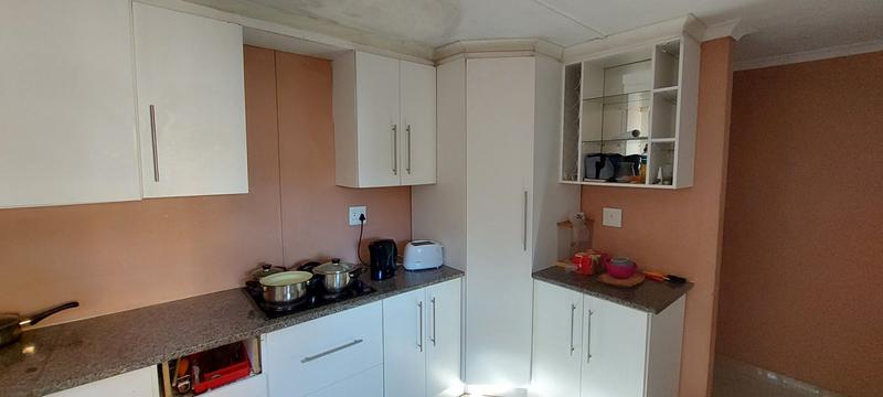 To Let 3 Bedroom Property for Rent in Panorama Gardens KwaZulu-Natal