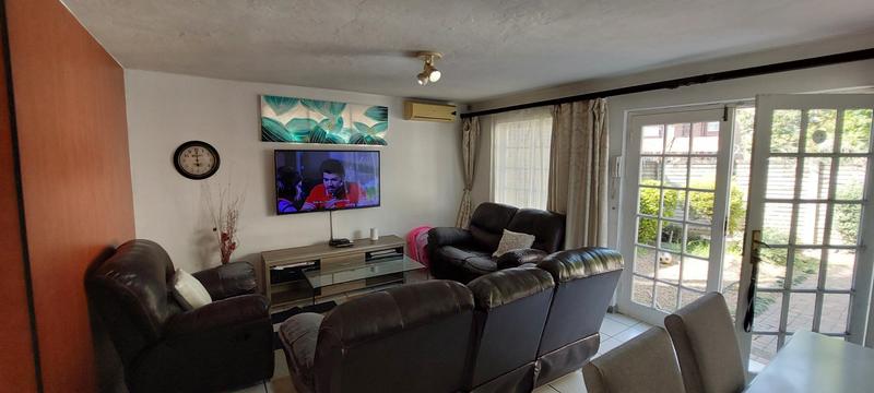 3 Bedroom Property for Sale in Scottsville KwaZulu-Natal