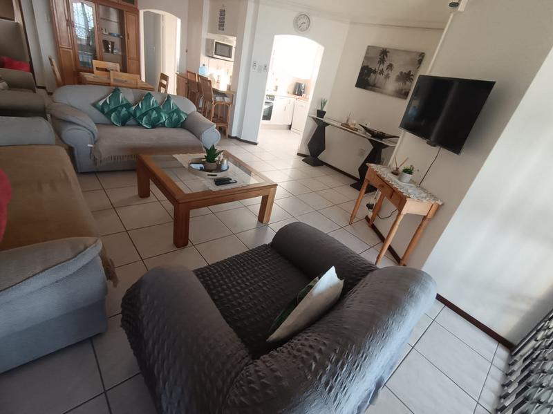3 Bedroom Property for Sale in Margate KwaZulu-Natal