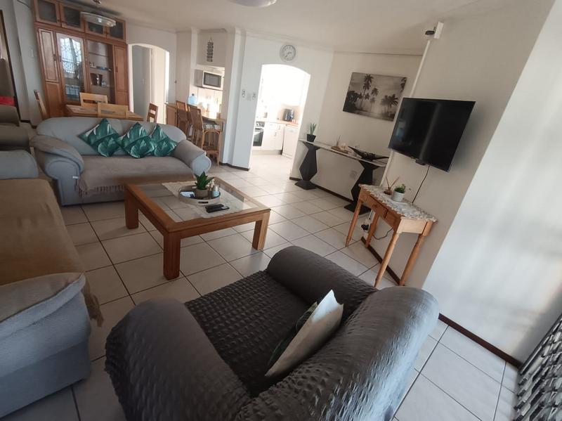 3 Bedroom Property for Sale in Margate KwaZulu-Natal