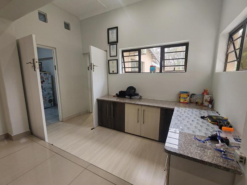 4 Bedroom Property for Sale in Shelly Beach KwaZulu-Natal