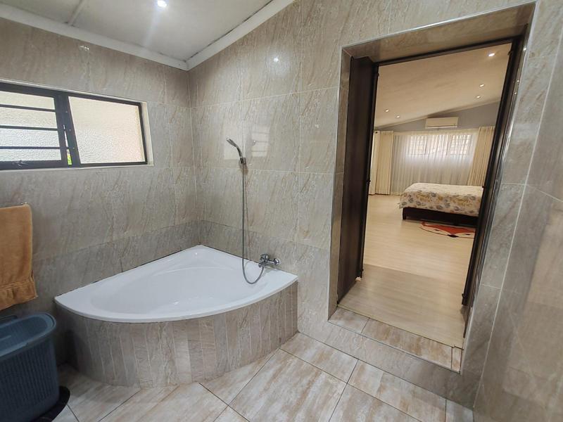 4 Bedroom Property for Sale in Shelly Beach KwaZulu-Natal