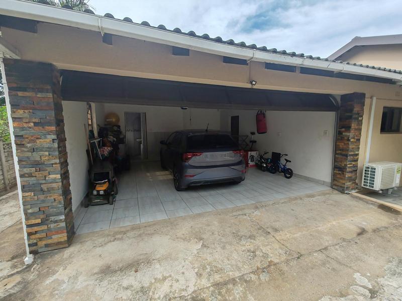 4 Bedroom Property for Sale in Shelly Beach KwaZulu-Natal