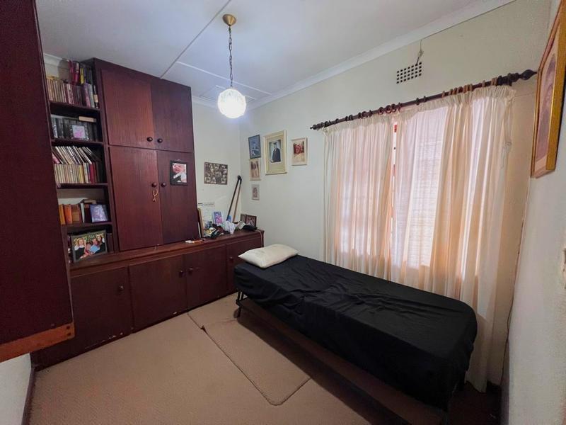 4 Bedroom Property for Sale in Port Edward KwaZulu-Natal