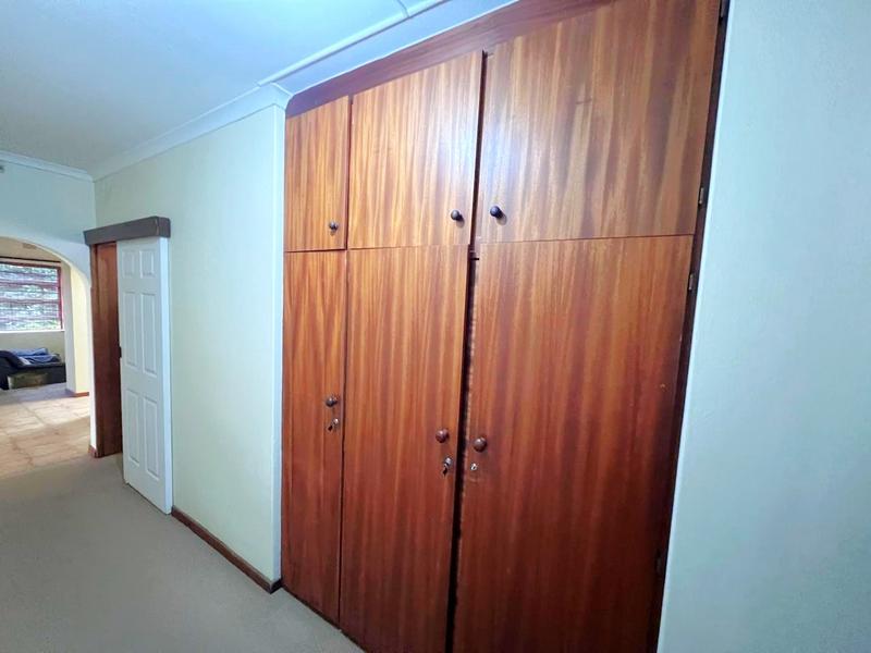 4 Bedroom Property for Sale in Port Edward KwaZulu-Natal