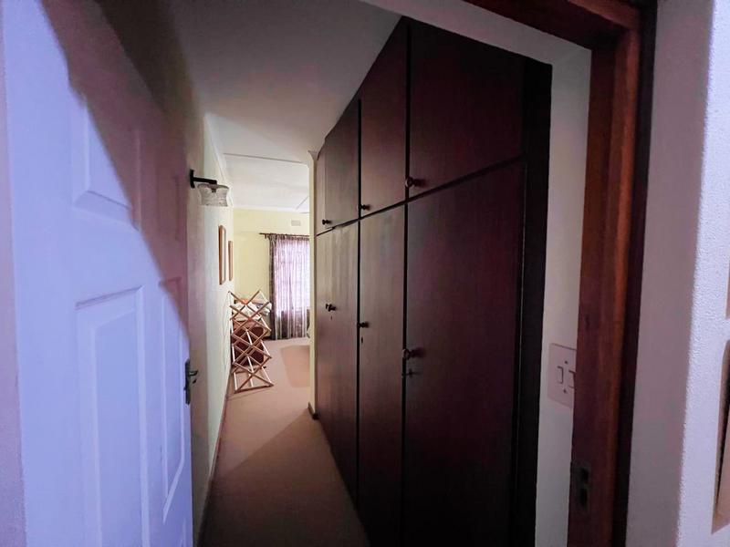 4 Bedroom Property for Sale in Port Edward KwaZulu-Natal