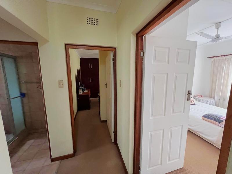 4 Bedroom Property for Sale in Port Edward KwaZulu-Natal