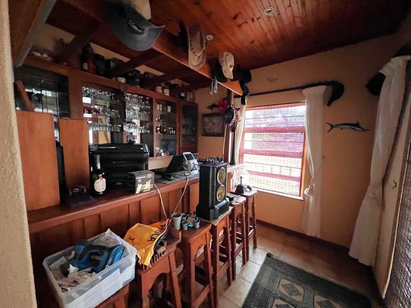 4 Bedroom Property for Sale in Port Edward KwaZulu-Natal