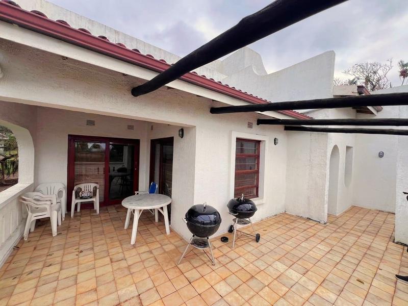 4 Bedroom Property for Sale in Port Edward KwaZulu-Natal