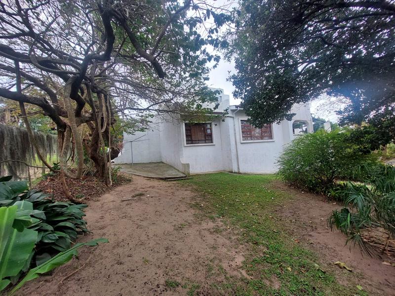 4 Bedroom Property for Sale in Port Edward KwaZulu-Natal