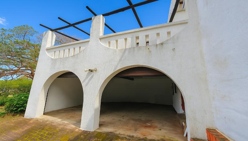 4 Bedroom Property for Sale in Port Edward KwaZulu-Natal