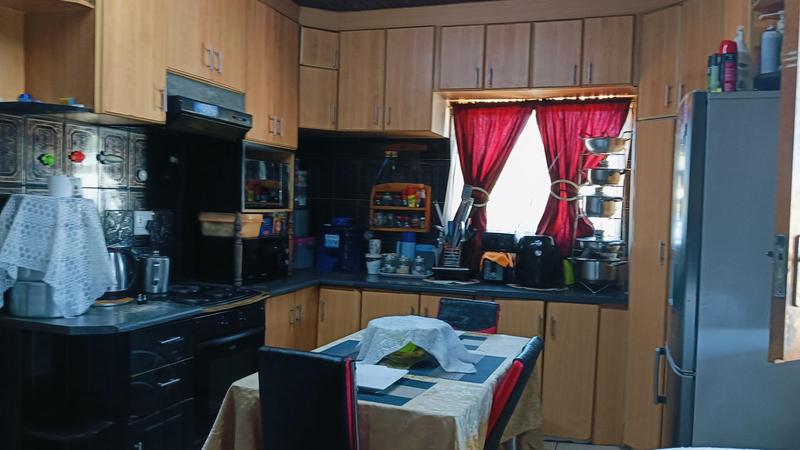 3 Bedroom Property for Sale in Savannah Park KwaZulu-Natal