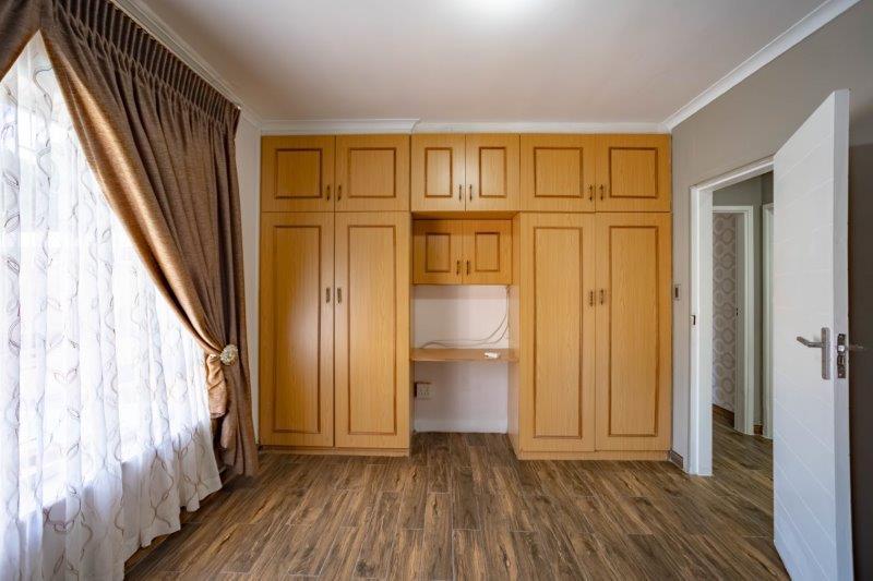 3 Bedroom Property for Sale in Malvern KwaZulu-Natal