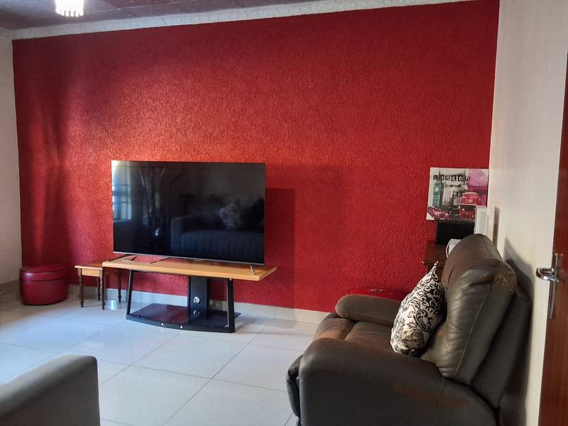 3 Bedroom Property for Sale in Northdene KwaZulu-Natal