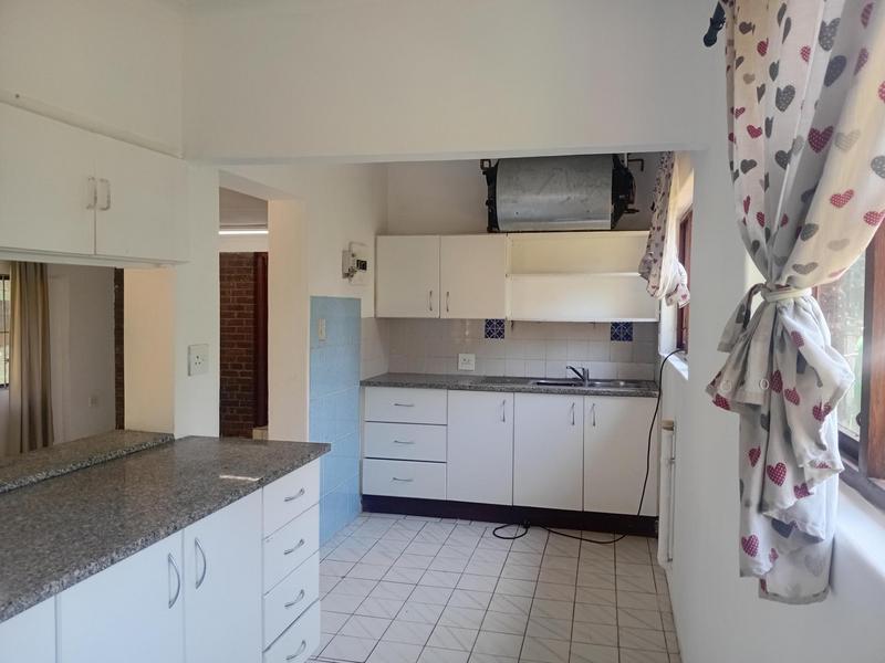 To Let 2 Bedroom Property for Rent in Anerley KwaZulu-Natal