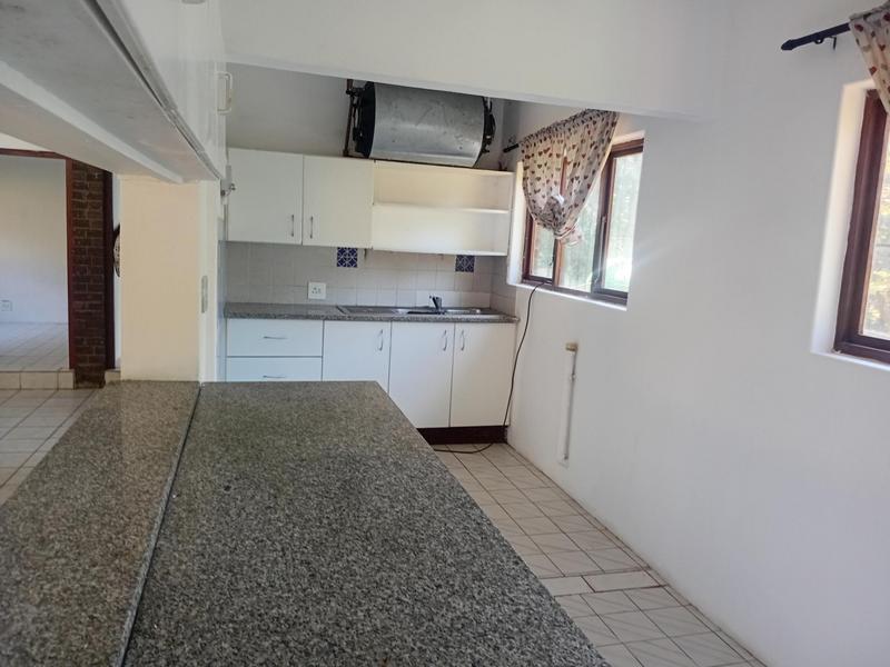 To Let 2 Bedroom Property for Rent in Anerley KwaZulu-Natal