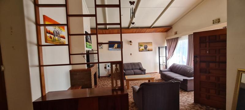 5 Bedroom Property for Sale in Glencoe KwaZulu-Natal