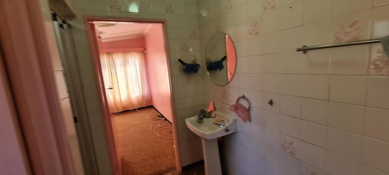 5 Bedroom Property for Sale in Glencoe KwaZulu-Natal